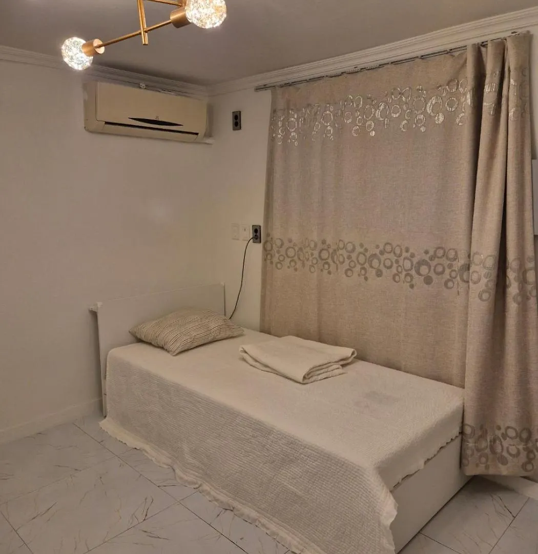 Apartment Beautiful World Cottage Seoul